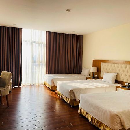 Muong Thanh Cua Dong Hotel Vinh Esterno foto